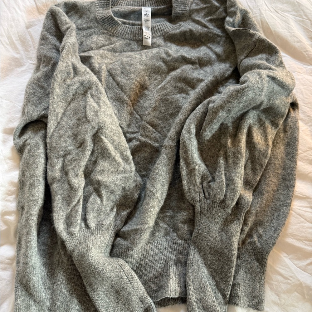 Cozy Gray Sweater - Balloon Sleeve Knit